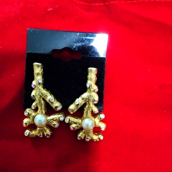 Custom earrings!!! - Picture 2 of 3